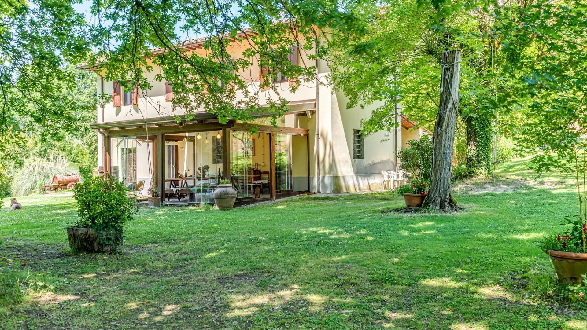 Вилла Cascina Gretaio Con Piscina Реджелло